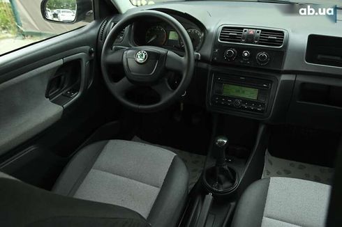 Skoda Fabia 2009 - фото 27