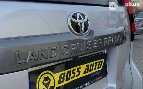 Toyota Land Cruiser Prado 2019 - фото 7