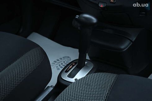 Nissan Micra 2008 - фото 25