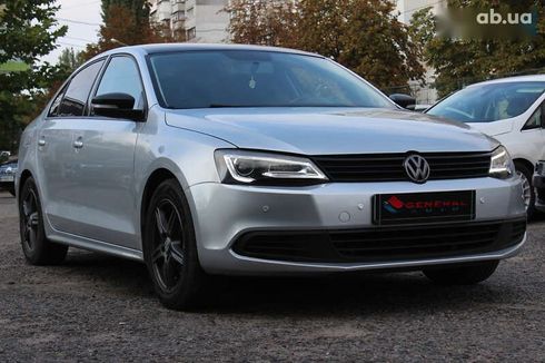 Volkswagen Jetta 2012 - фото 3