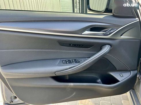BMW 5 серия 2020 - фото 16