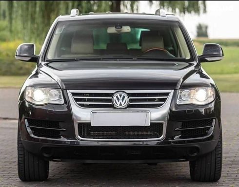 Volkswagen Touareg 2008 черный - фото 2