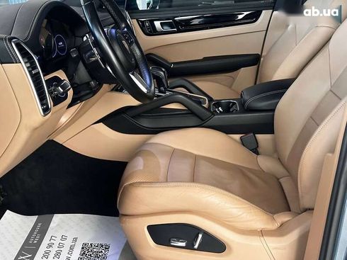 Porsche Cayenne 2019 - фото 19