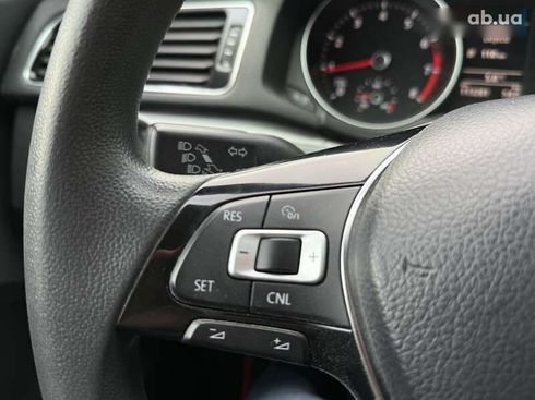 Volkswagen Passat 2016 - фото 24