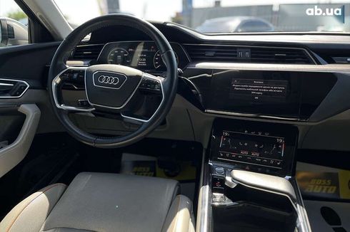 Audi E-Tron 2019 - фото 10