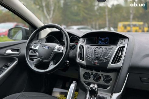 Ford Focus 2013 - фото 21