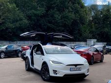 Продаж вживаних Tesla Model X 2019 року - купити на Автобазарі
