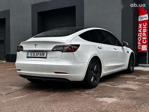 Tesla Model 3 2022 - фото 10