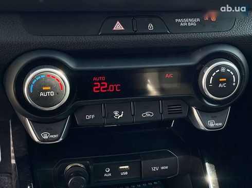 Kia Stonic 2020 - фото 19