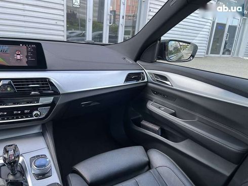 BMW 6 серия 2019 - фото 18