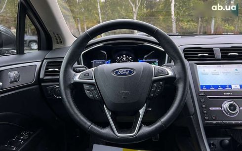 Ford Fusion 2016 - фото 16