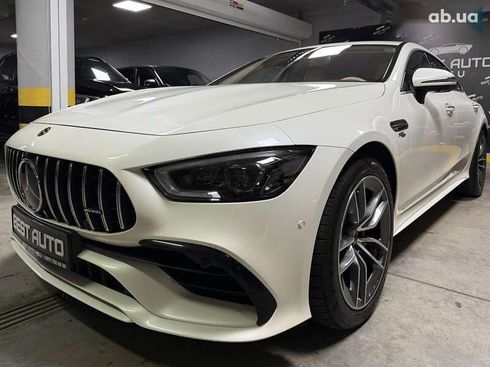 Mercedes-Benz AMG GT 4 2019 - фото 20