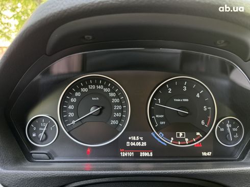 BMW 3 серия 2017 черный - фото 16