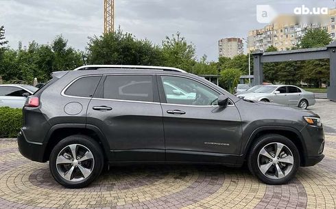 Jeep Cherokee 2018 - фото 8