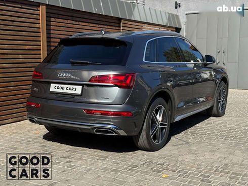 Audi Q5 2020 - фото 7