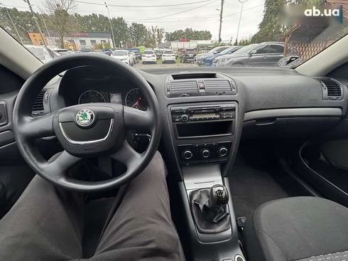 Skoda Octavia 2009 - фото 27