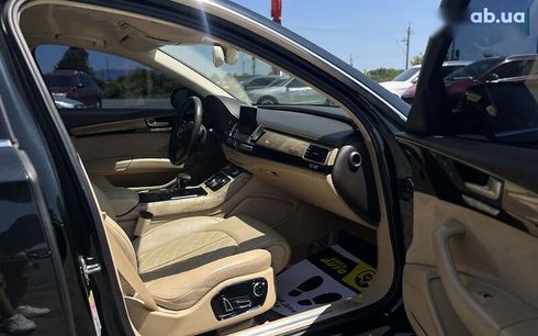 Audi A8 2011 - фото 9