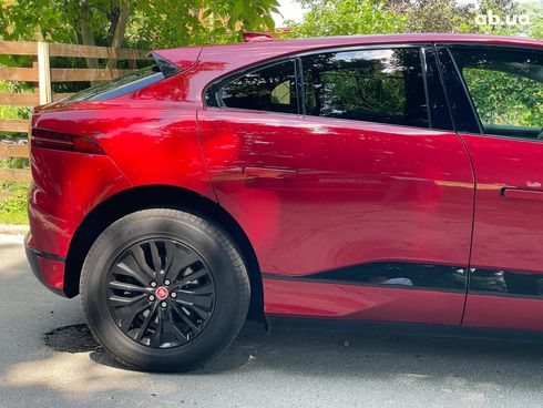 Jaguar I-Pace 2019 красный - фото 5