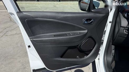 Renault Zoe 2021 - фото 13