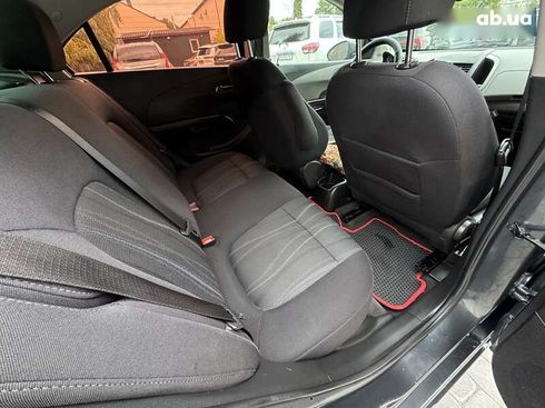 Chevrolet Sonic 2013 - фото 18