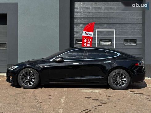 Tesla Model S 2020 - фото 7