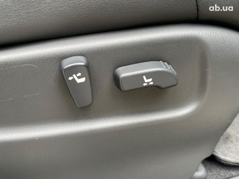 Nissan Patrol 2013 белый - фото 44