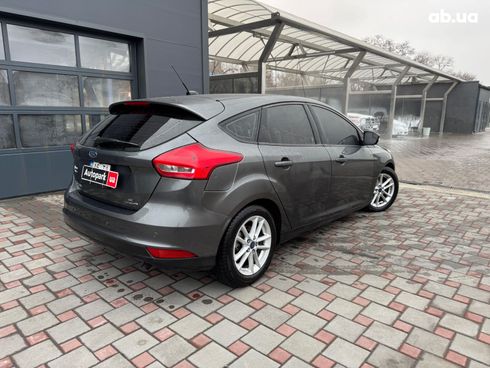 Ford Focus 2016 серый - фото 5