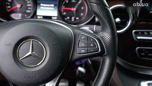 Mercedes-Benz V-Класс 2016 - фото 24