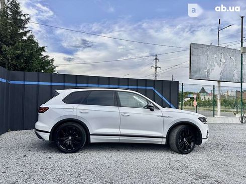 Volkswagen Touareg 2019 - фото 4