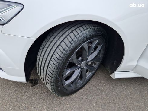 Audi A6 2018 белый - фото 9