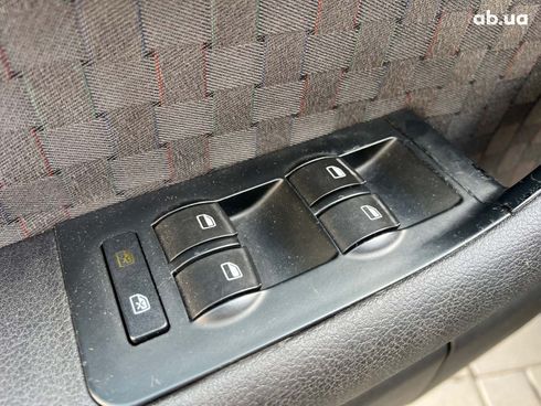 Audi A6 2005 черный - фото 24