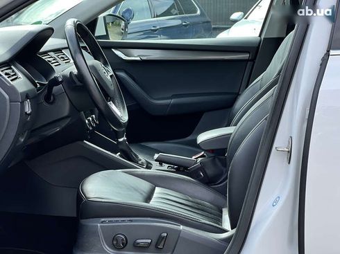 Skoda Octavia 2020 - фото 26