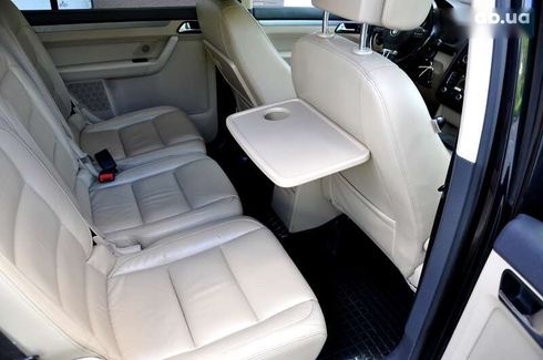 Volkswagen Touran 2012 - фото 19