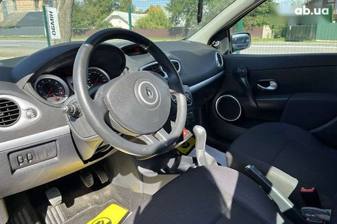 Renault Clio 2008 - фото 10