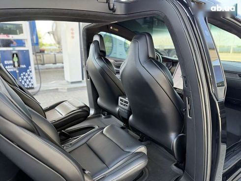 Tesla Model X 2019 - фото 29