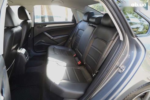 Volkswagen Passat 2017 - фото 9