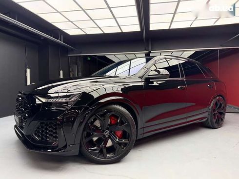 Audi RS Q8 2023 - фото 6