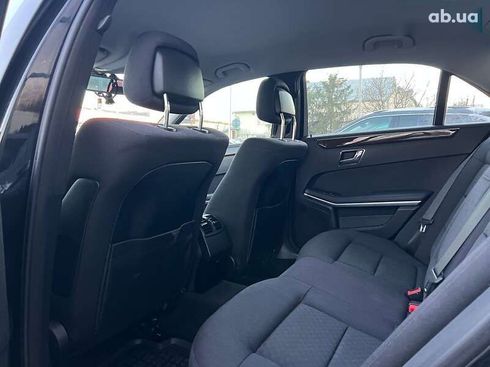 Mercedes-Benz E-Класс 2010 - фото 21