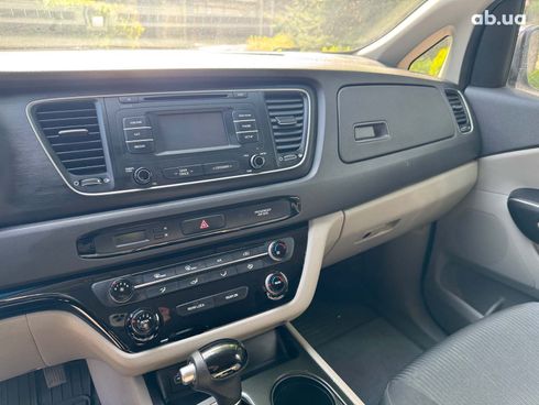 Kia Sedona 2014 синий - фото 20