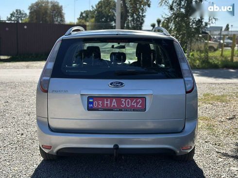 Ford Focus 2009 - фото 17