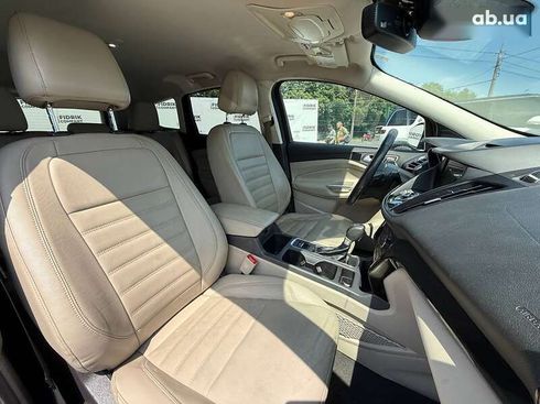 Ford Escape 2017 - фото 8