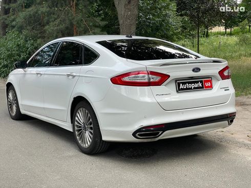 Ford Fusion 2014 белый - фото 9