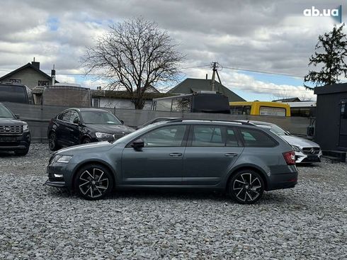 Skoda Octavia 2019 - фото 7