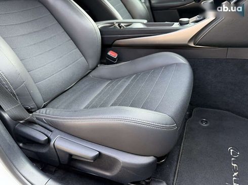 Lexus IS 2013 - фото 22
