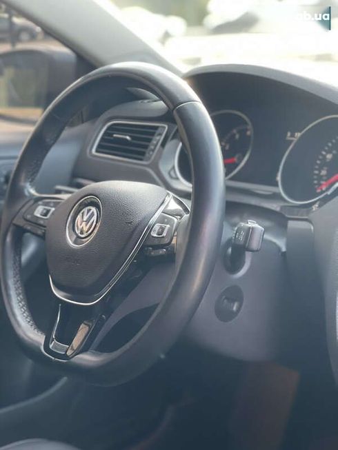 Volkswagen Jetta 2016 - фото 23