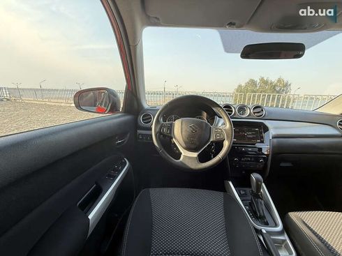 Suzuki Vitara 2016 - фото 26