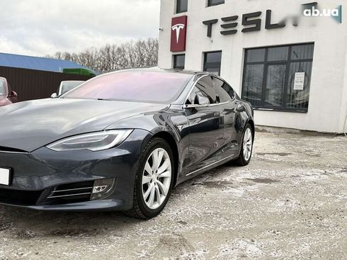 Tesla Model S 2017 - фото 14