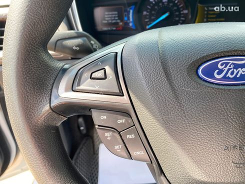 Ford Fusion 2018 белый - фото 63