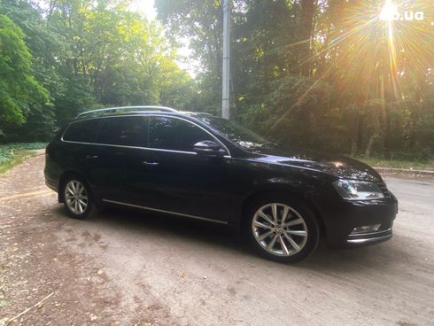 Volkswagen Passat 2013 черный - фото 6