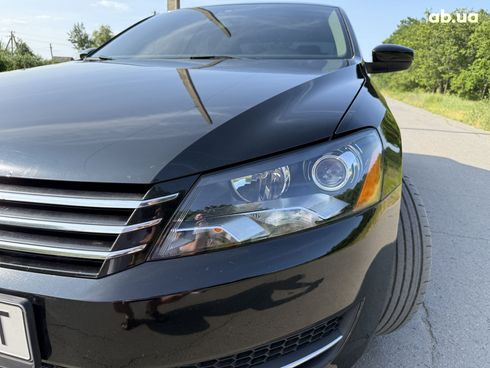 Volkswagen Passat 2013 черный - фото 8